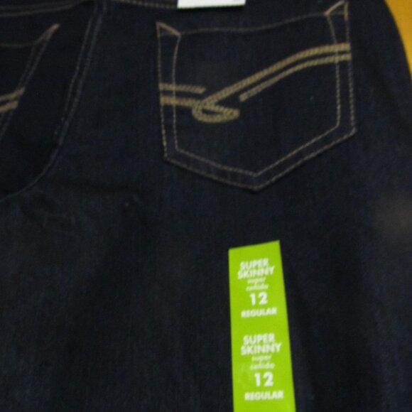 NWT Youth Girls Sz 12 Jeans Blue Jean Pants Girls Sz 12 reg Super skinny Jeans - Picture 3 of 6